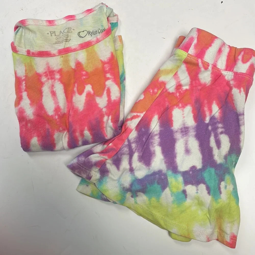 Childrens place tie dye set - Picture 3 of 3